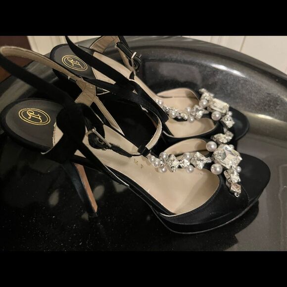 Ivanka Trump Black Alluvia Satin Jeweled Evening Sandals Sz 8 - Picture 11 of 14